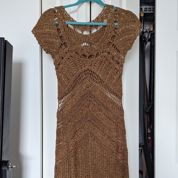 Diane Von Furstenberg Dresses & Skirts - Diane von Furstenberg  crochet gold dress